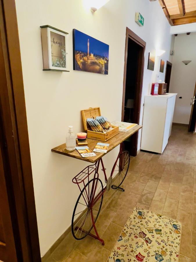 Podere La Miniera Relax & Food Siena Dış mekan fotoğraf